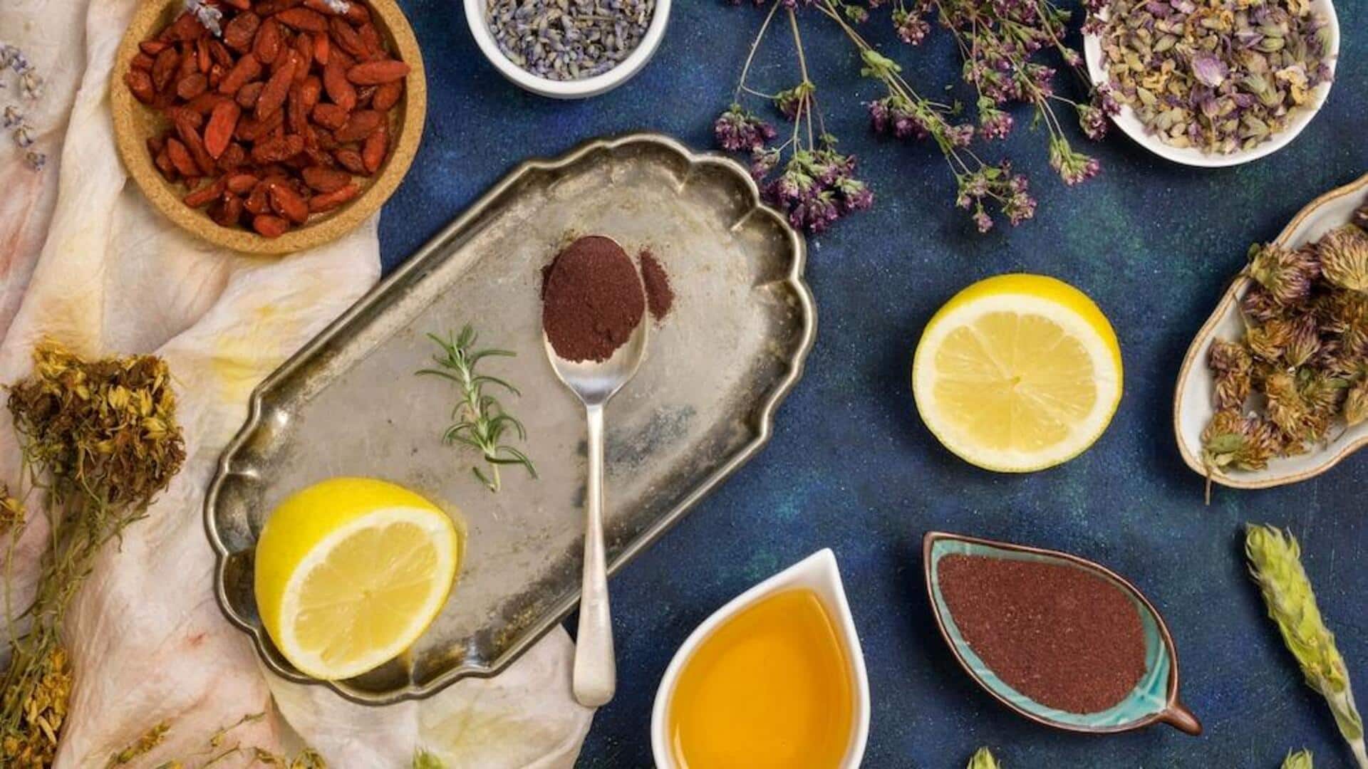 स्ट्रेच मार्क्स को धीरे-धीरे कम करने में मदद कर सकते हैं ये 5 घरेलू नुस्खे