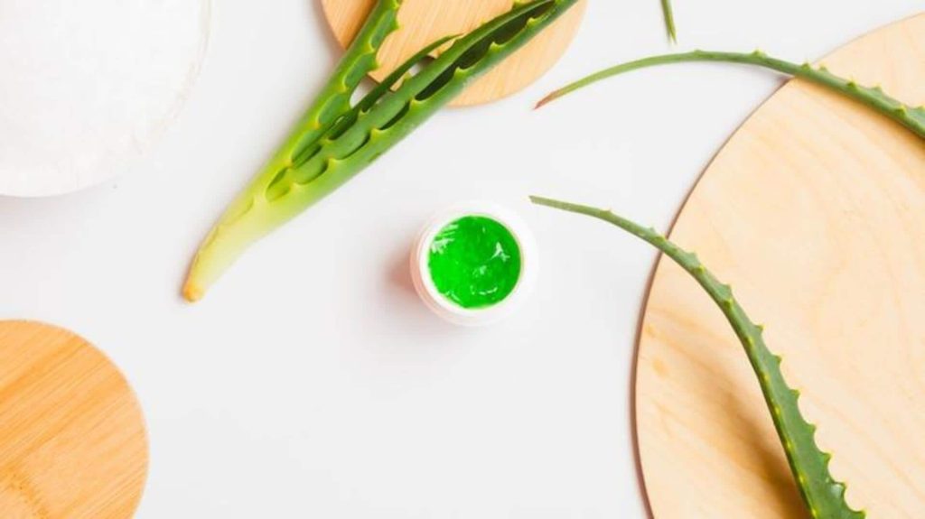 गर्मियों के दौरान होने वाली घमौरियों से राहत पाने के लिए आजमाएं ये 5 तरीके