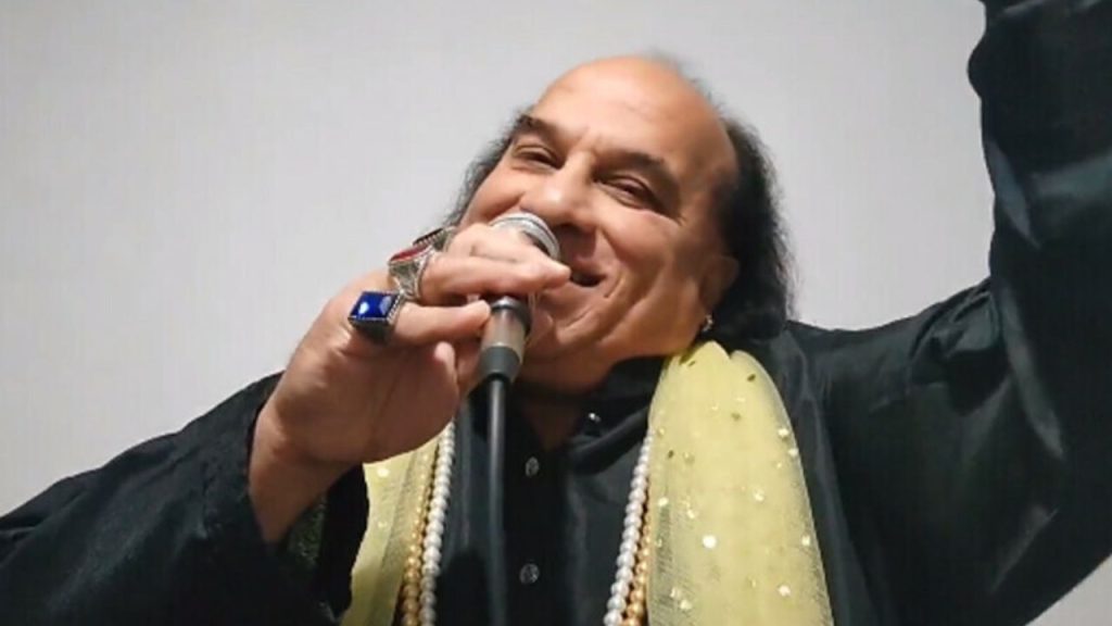 'भारतीय सेना बिना शर्त सरेंडर कर दे', पाकिस्तानी गायक चाहत फतेह अली खान के नए गाने पर आई मीम्स की बाढ़