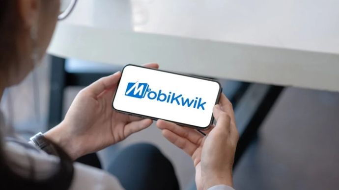 The One Mobikwik Systems IPO was oversubscribed, with bids totaling approximately $4.7 billion, about 120 times the shares offered. 