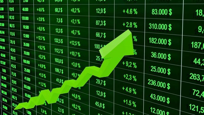 MRF शेयर के फिर करीब पहुंचा ये स्टॉक, पिछले साल ₹3 से ₹3,00,000 पहुंचा था भाव; अब इतनी कीमत