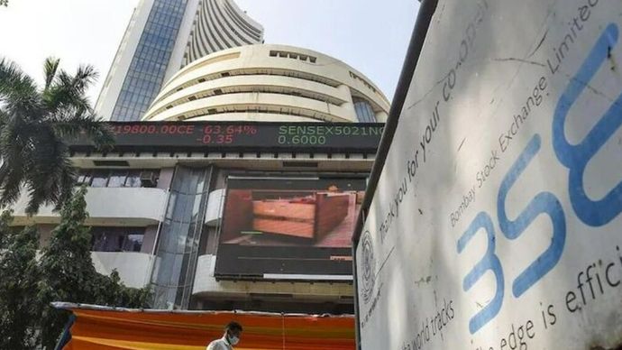 बम की धमकी के बावजूद स्थिर रहा BSE का शेयर, दिग्गज ब्रोकरेज ने दी Add रेटिंग - चेक करें लेटेस्ट टारगेट प्राइस