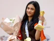 Divya Deshmukh को फिडे विश्व कप जीत के लिए सम्मानित किया गया