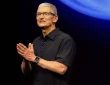 टिम कुक ने AI को इंटरनेट से भी बड़ी क्रांति बताया: Apple आक्रामक रुख़ के लिए तैयार