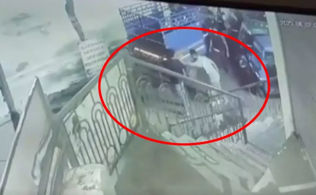 कारोबारी की हत्या का LIVE वीडियो