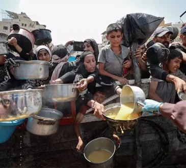 गाज़ा में भुखमरी पर UN मानवाधिकार प्रमुख की कड़ी प्रतिक्रिया: "यह हमारी सामूहिक मानवता का अपमान है"
