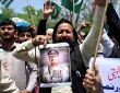 Pakistan के सबसे ताकतवर व्यक्ति के खिलाफ गुस्सा कैसे उबल रहा है?