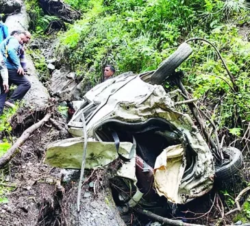 सेब तोड़ कर आ रहे थे घर, पर कफन ओढक़र लौटे, जानें पूरा घटनाक्रम