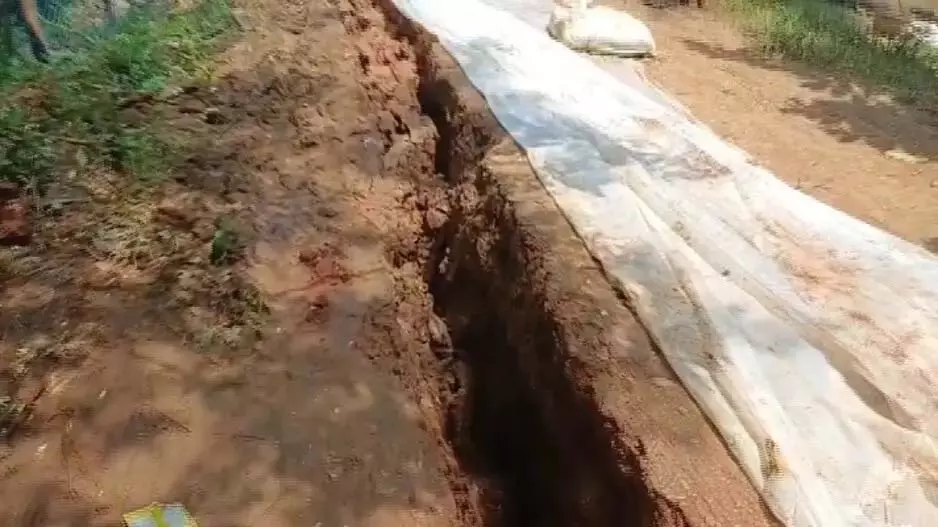 ભદ્રકમાં પૂરનો ખતરો, જોખમની બહારના બાઇટર્ની નદીનું પાણીનું સ્તર भद्रक में बाढ़ का खतरा मंडराया, बैतरणी नदी का जलस्तर खतरे के पार