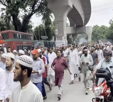 बांग्लादेश में कड़ी सुरक्षा के बीच विद्रोह की वर्षगांठ का जश्न शुरू