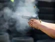 Punjab: दो गुटों में खूनी झड़प, पुलिस चौकी के पास चली गोलियां | Punjab: दो गुटों में खूनी झड़प, पुलिस चौकी के पास चली गोलियां  Punjab: Bloody clash between two groups, bullets fired near police post