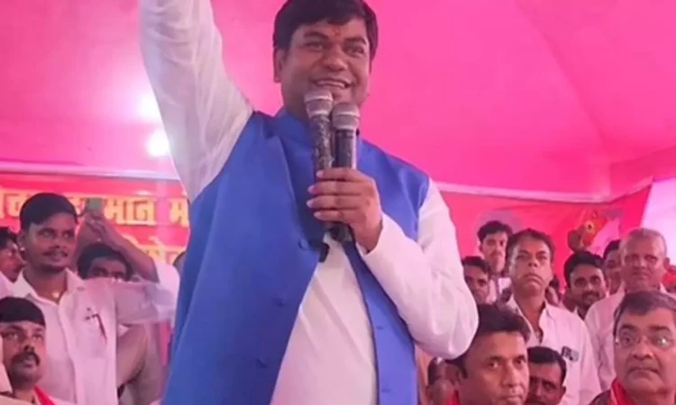 मुकेश सहनी का ऐलान, चंपारण की अधिकांश सीटों पर वीआईपी उतारेगी उम्मीदवार | Mukesh Sahni announces that VIP will field candidates on most seats in Champaran   | मुकेश सहनी का ऐलान, चंपारण की अधिकांश सीटों पर वीआईपी उतारेगी उम्मीदवार