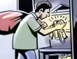 चोरों ने कैमरा बंद कर दो दुकानों में की चोरी