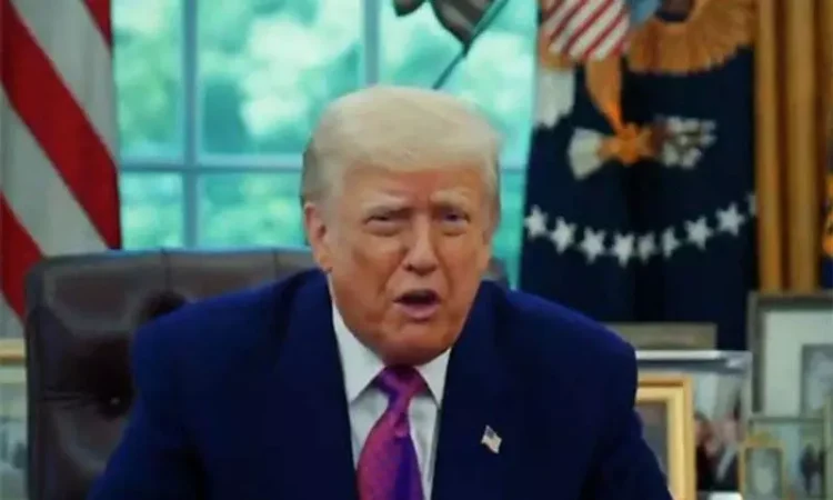 Trump: रूसी तेल खरीदने पर चीन को द्वितीयक प्रतिबंधों का सामना हो सकता है | Trump: China could face secondary sanctions for buying Russian oil  Trump: रूसी तेल खरीदने पर चीन को द्वितीयक प्रतिबंधों का सामना हो सकता है