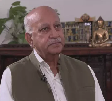 अमेरिकी टैरिफ पर एमजे अकबर की प्रतिक्रिया: भारत ने कोई कानून नहीं तोड़ा | MJ Akbar reacts to US tariffs: India has not broken any law