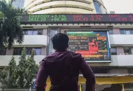 Trump के टैरिफ के कारण दलाल स्ट्रीट में गिरावट, सेंसेक्स और निफ्टी में गिरावट |...