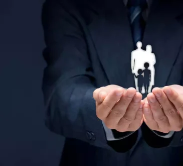 मृत्यु के बाद किसे मिलेगी बीमा राशि? जानिए भारतीय कानून क्या कहता है