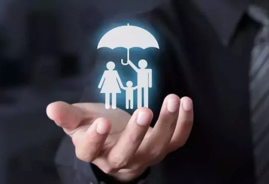 सार्वजनिक क्षेत्र की साधारण बीमा कंपनियों को बढ़त, निजी समकक्षों के घाटे वाले क्षेत्रों से पीछे हटने से बढ़ी बढ़त