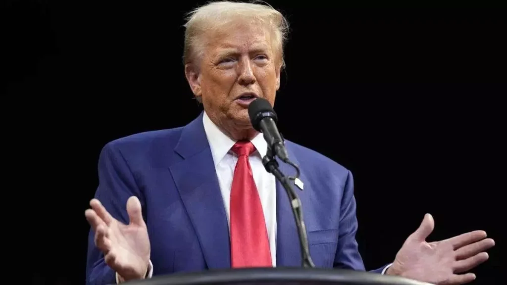 पड़ोसी देश ने कहा, कश्मीर मुद्दे को सुलझाने के लिए अमेरिका या... | Neighbouring country said,...