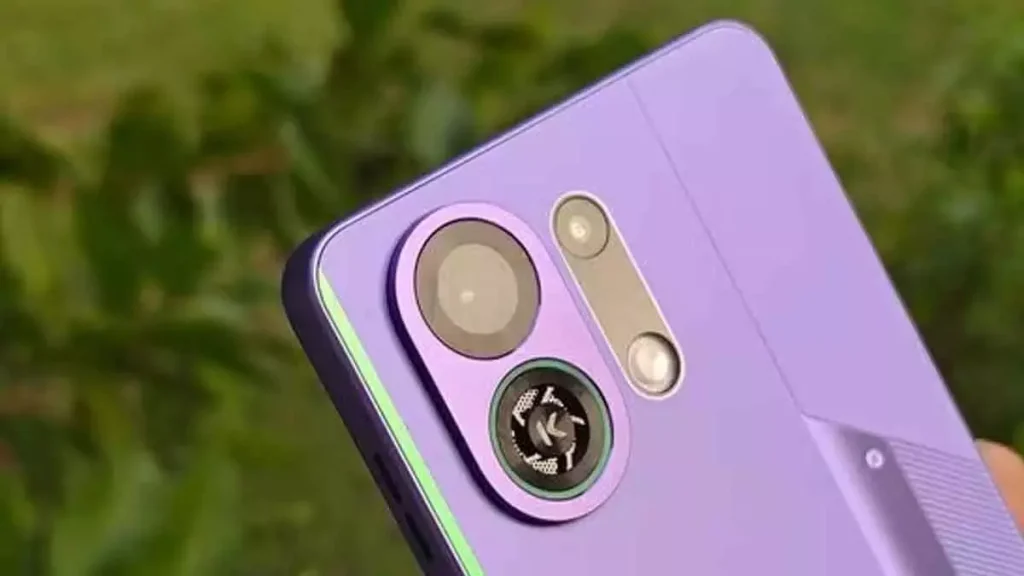 cooling  फैन वाला ओप्पो फ़ोन लॉन्च | Oppo phone with cooling fan launched