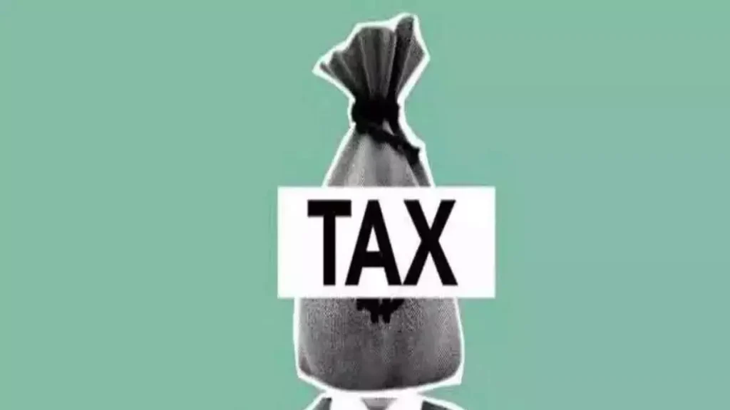 शुद्ध direct  कर संग्रह 4% घटकर 6.64 लाख करोड़ रुपये रहा | Net direct tax mop-up falls 4% to Rs 6.64 lakh cr