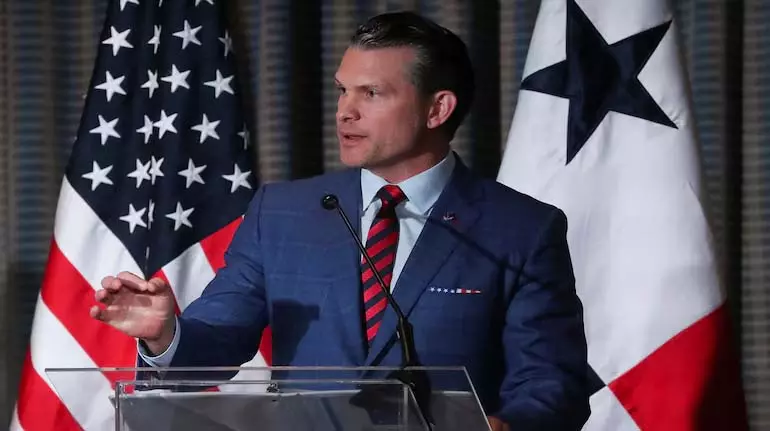 યુ.એસ. સંરક્ષણ સચિવ પીટ હેગસેથ ચર્ચ મહિલાઓના મતદાનનો વિરોધ કેમ કરે છે? US रक्षा सचिव पीट हेगसेथ चर्च महिलाओं के मतदान का विरोध क्यों करता है?