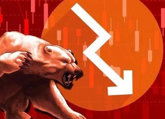 शुक्रवार को 23% और आज 16% की बड़ी गिरावट! पीजी इलेक्ट्रोप्लास्ट का शेयर पहुंचा...