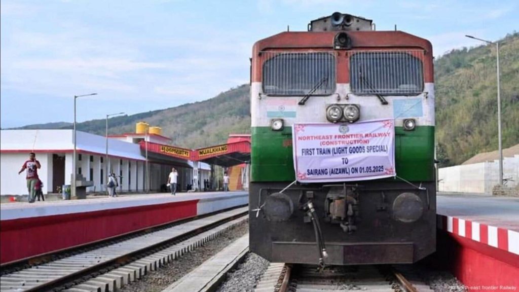 पूर्वोत्तर भारत, प्राकृतिक सौंदर्य और धनी विरासत के बावजूद उग्रवाद और...