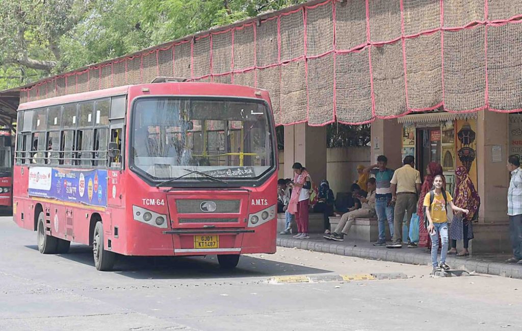 AMTSનો નવો રેકોર્ડ: દેશમાં સૌથી ઉંચા ભાવે બસ મેઈન્ટેનસનો કોન્ટ્રાકટ આપશે