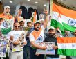 ओवल टेस्ट के हीरो मोहम्मद सिराज का बुधवार को हैदराबाद पहुंचने पर फैंस ने...