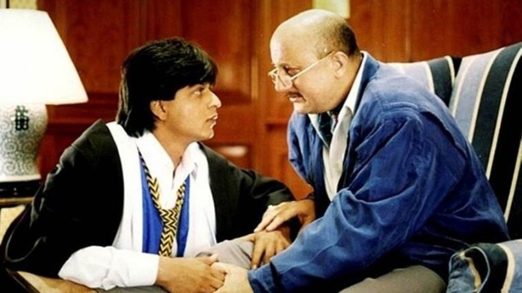 બોલિવૂડ કિસા: અનુપમ ખેર તેની આગામી ફિલ્મ ડીડીએલજેની વાર્તા સંભળાવી. કોમેડી સીનમાં … Bollywood Kissa: अनुपम खेर ने सुनाया अपनी अपकमिंग फिल्म DDLJ का किस्सा। कॉमेडी सीन में...