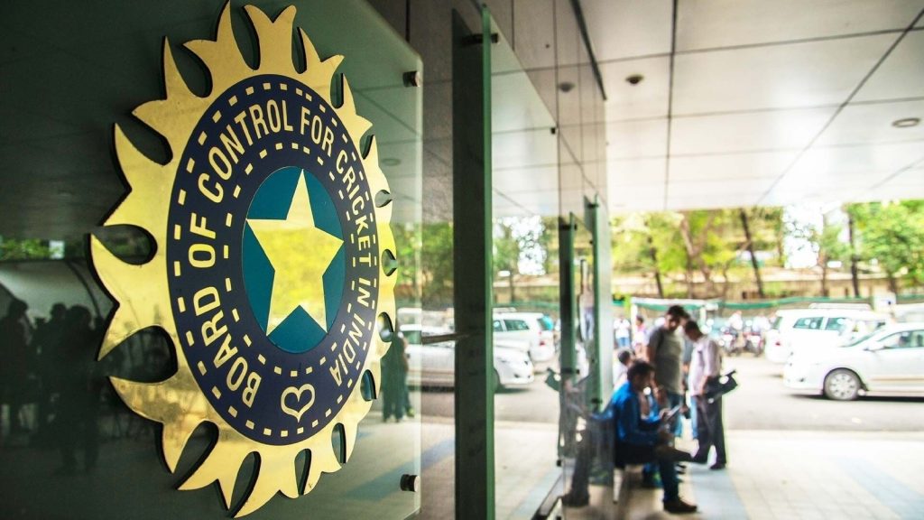 भारतीय क्रिकेट बोर्ड (BCCI) खेल विधेयक में आरटीआई से बच गया है। सरकारी सहायता...