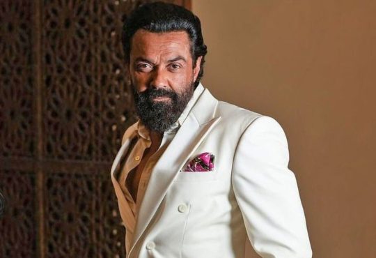 बॉबी देओल ने बताया कि उन्होंने अहान पांडे को अपनी आंखों के आगे बड़े होते...