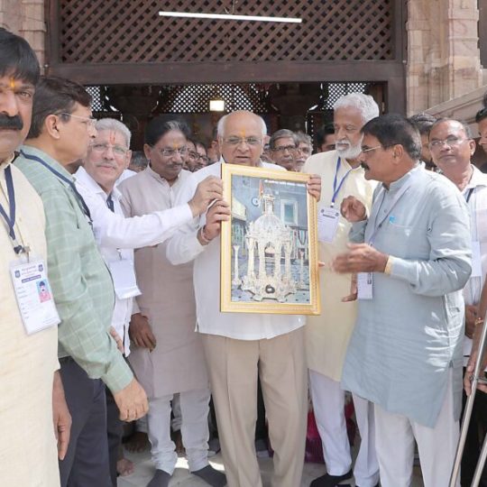 વડનગરના પૌરાણિક હાટકેશ્વર મહાદેવના મંદિર પરિસર વિકાસના બીજા તબક્કામાં...