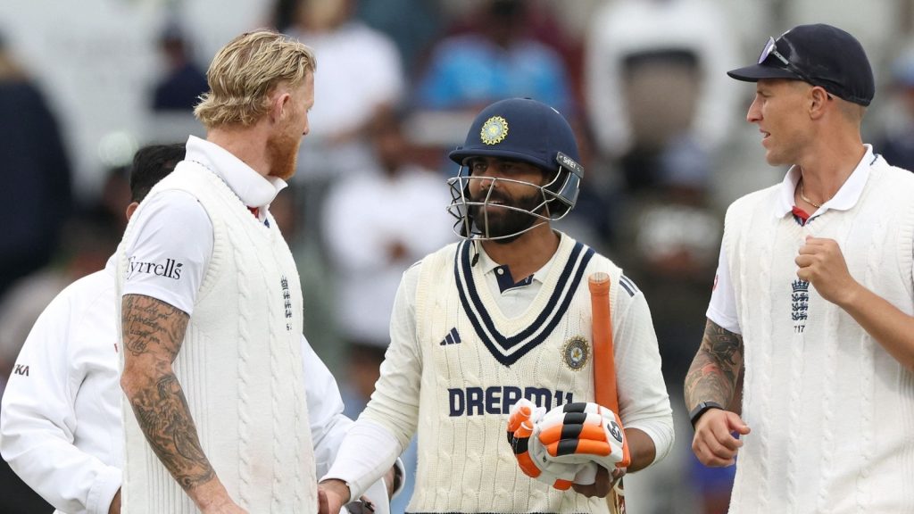 સચિન તેંડુલકર ઇંગ્લેન્ડ સામે માન્ચેસ્ટર ટેસ્ટમાં પ્રખ્યાત હતો … सचिन तेंदुलकर ने इंग्लैंड के खिलाफ मैनचेस्टर टेस्ट में हुए बहुचर्चित...