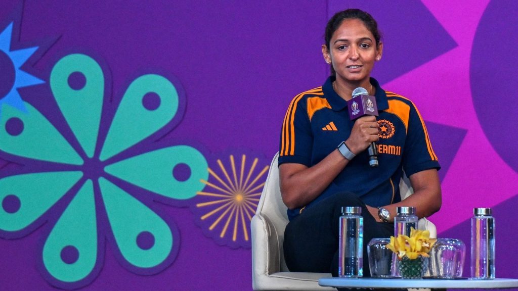 भारतीय महिला क्रिकेट टीम की कप्तान हरमनप्रीत कौर ने एकदिवसीय विश्व कप से...