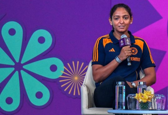 भारतीय महिला क्रिकेट टीम की कप्तान हरमनप्रीत कौर ने एकदिवसीय विश्व कप से...