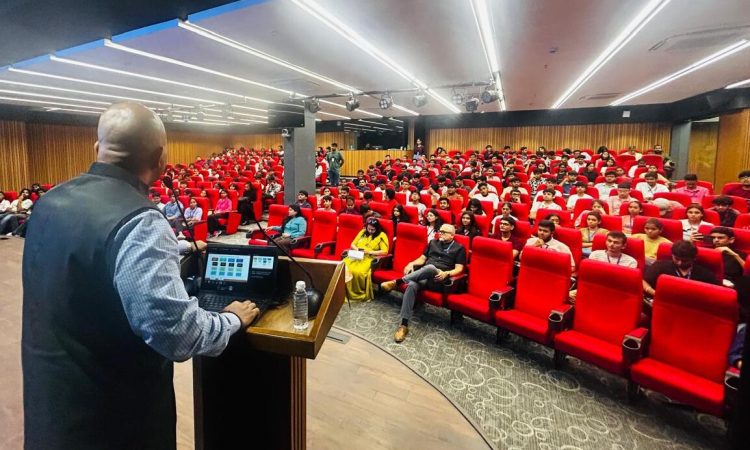 B.Com.ના વિદ્યાર્થીઓ માટે “Understanding IFSC and SEZs:” વિષય પર એક વિશેષ સત્રનું આયોજન