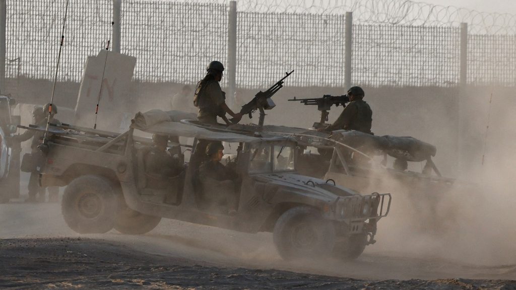 इजरायली सेना एक बार फिर फिलिस्तीनियों को दक्षिणी गाजा में शिफ्ट करने का...