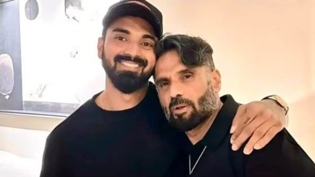 केएल राहुल ने सुनील शेट्टी को खास अंदाज में बर्थडे विश किया है। स्टार...