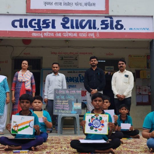 અમદાવાદ DPEO અને DEO રૂરલ હસ્તકની શાળાઓમાં ‘હર ઘર તિરંગા’ અભિયાન અંતર્ગત વિવિધ...