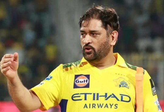 एमएस धोनी के 100 करोड़ के मानहानि केस में मद्रास हाईकोर्ट ने एक्शन लिया है।...