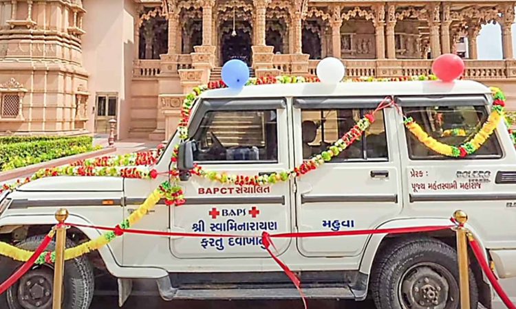 90 ગામના લોકોને મફત સારવાર મળી રહી છે મહુવાના આ હરતાં ફરતાં દવાખાનાથી
