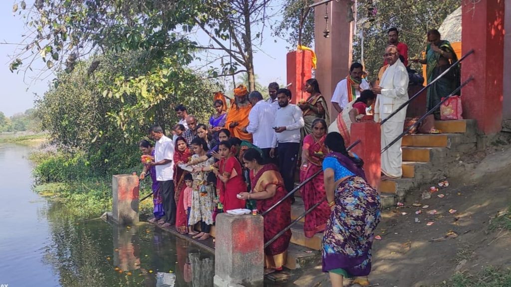 सीतापुर के नैमिषारण्य में रुद्रावर्त तीर्थ भगवान शिव के चमत्कारों के लिए...