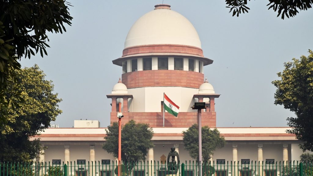 सुप्रीम कोर्ट ने अरावली हिल्स की समान परिभाषा तय करने के लिए दो महीने का...