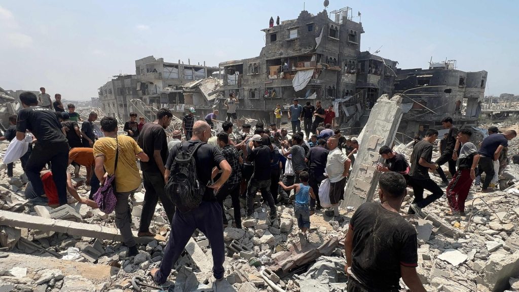 લગભગ 9 લાખ લોકો ગાઝા સિટીમાં રહે છે, જેમાંથી ઘણા પહેલાથી વિસ્થાપિત છે … गाजा सिटी में करीब 9 लाख लोग रह रहे हैं, जिनमें से कई पहले ही विस्थापित हो...