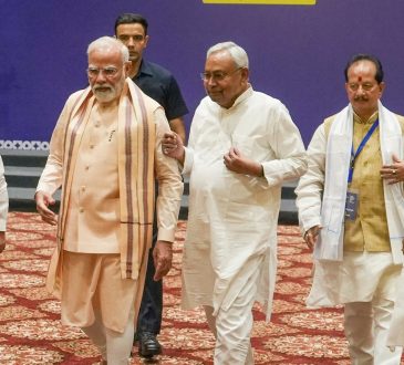 उपराष्ट्रपति चुनाव 2025 एक महत्वपूर्ण राजनीतिक घटना है, जिसमें बीजेपी और...