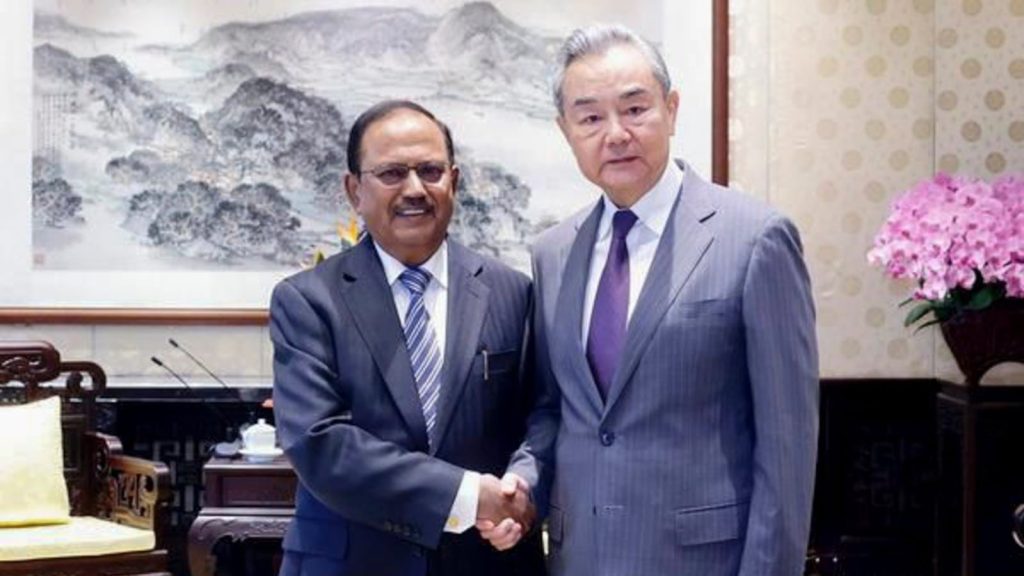 वांग यी का दौरा ऐसे समय हो रहा है जब प्रधानमंत्री नरेंद्र मोदी के 31 अगस्त-1...