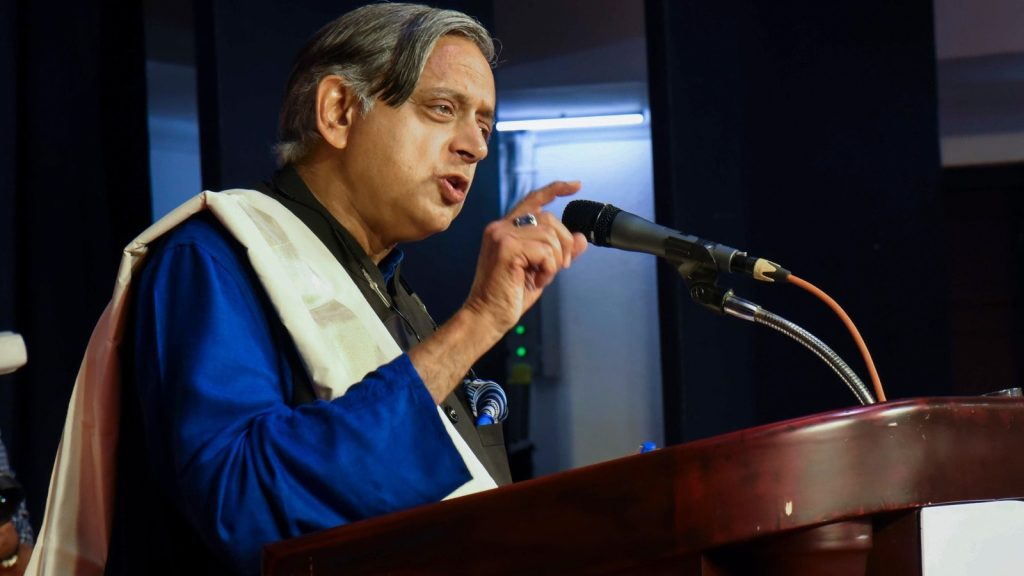 अगर रूस और यूक्रेन के बीच युद्ध थम जाता है तो इससे भारत को काफी फायदा है।...