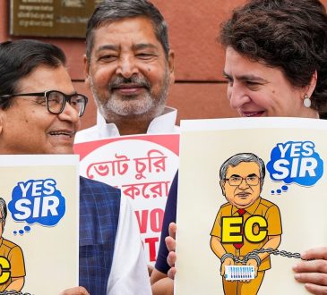 आयोग ने कहा है कि दावे और आपत्तियां दर्ज करने के लिए एक महीने का समय है और...